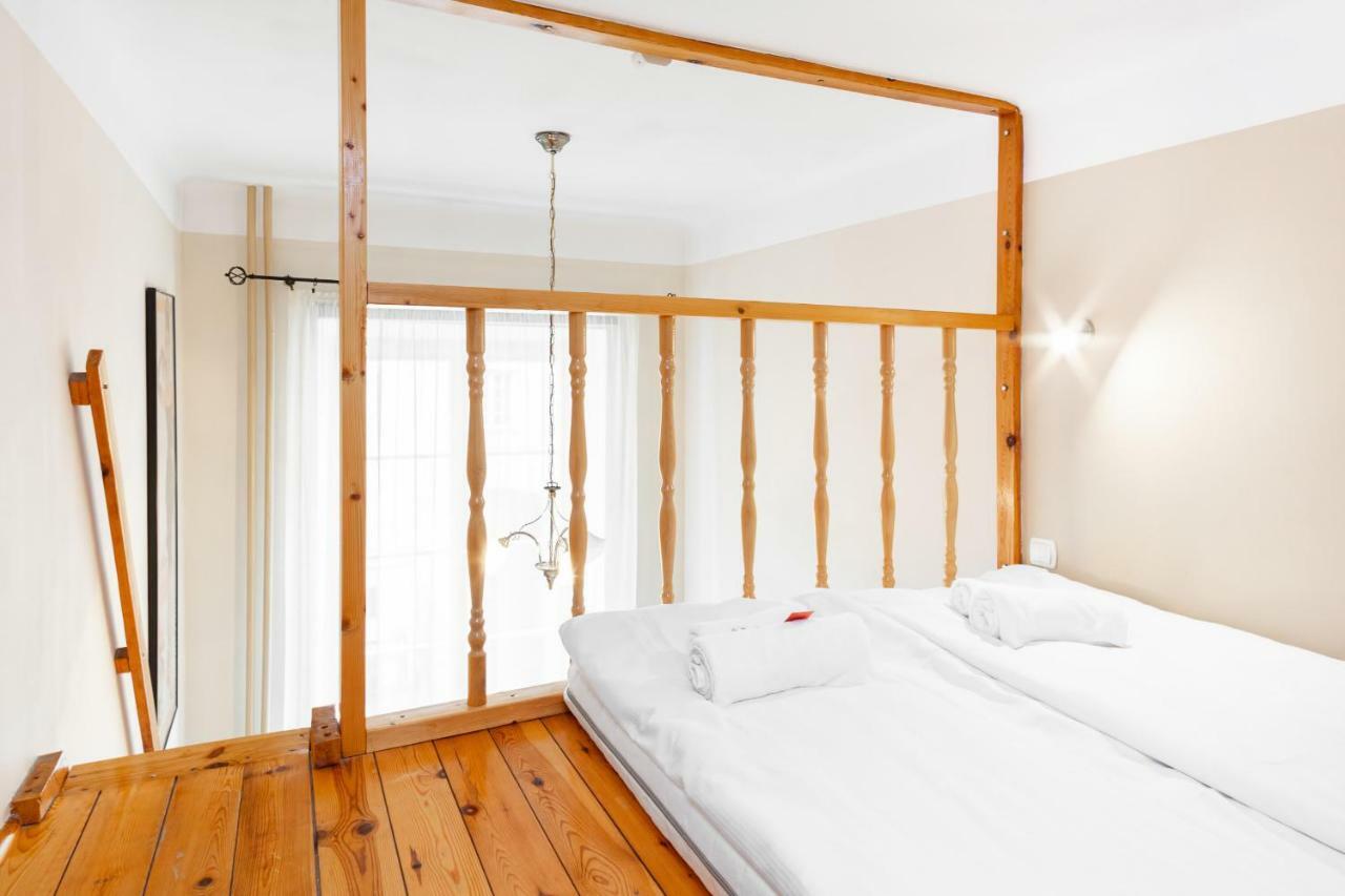 Apartments Warsaw Swietojanska By Noclegi Renters 외부 사진